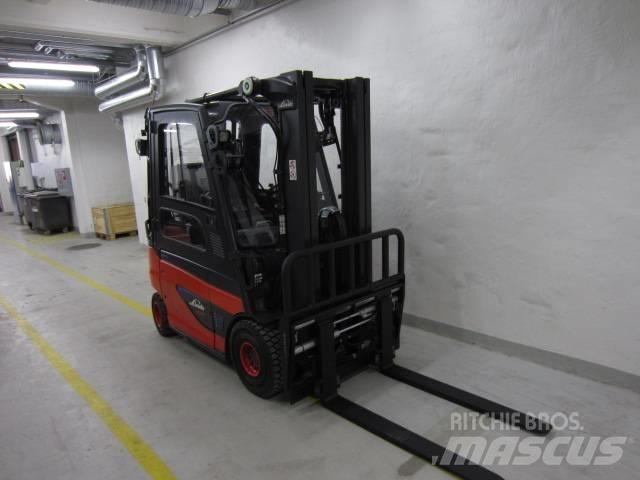 Linde E 25 Električni viličari