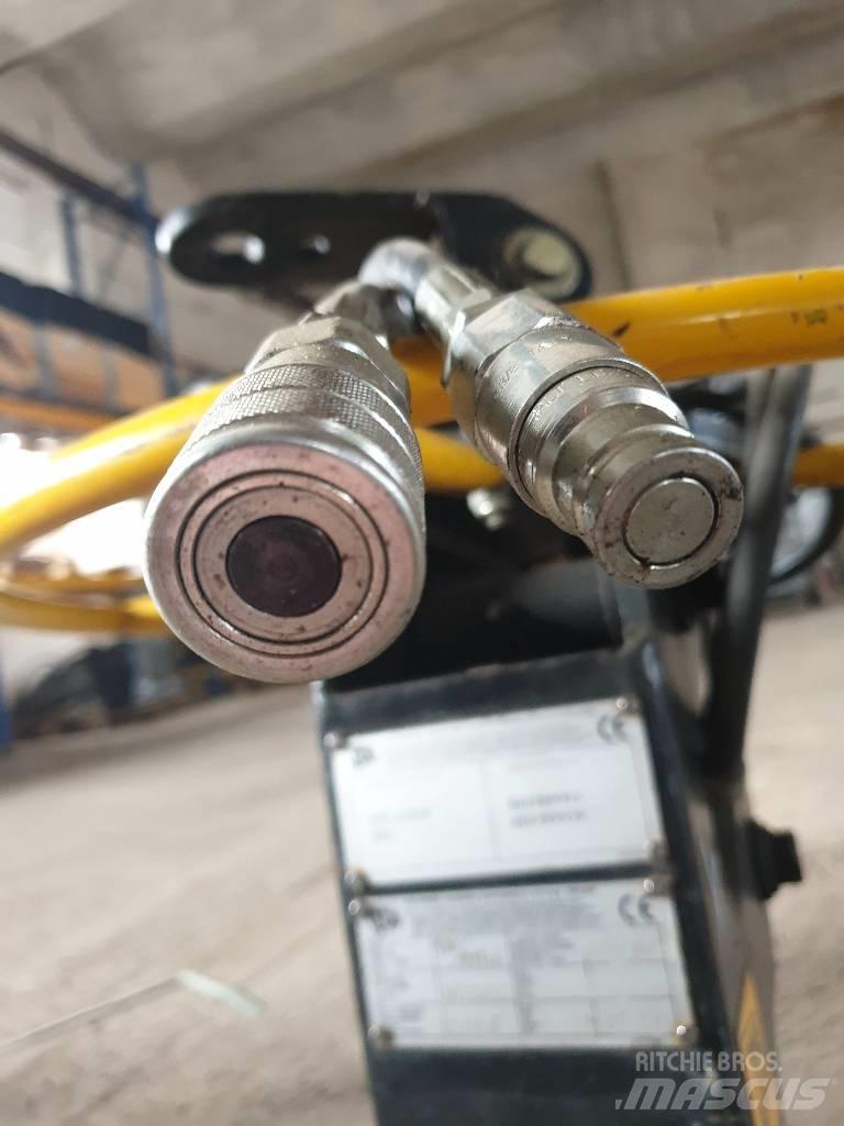 JCB Bordsteinzange Ostale komponente