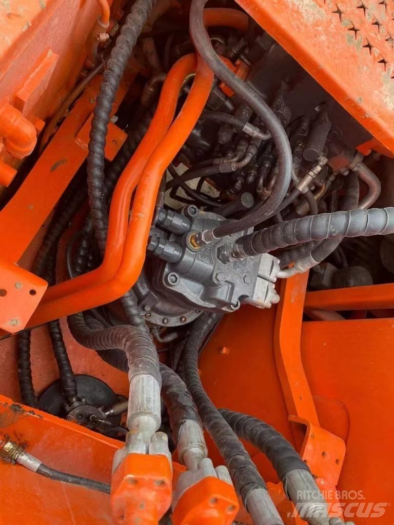 Doosan DH225LC-9E Bageri gusjeničari