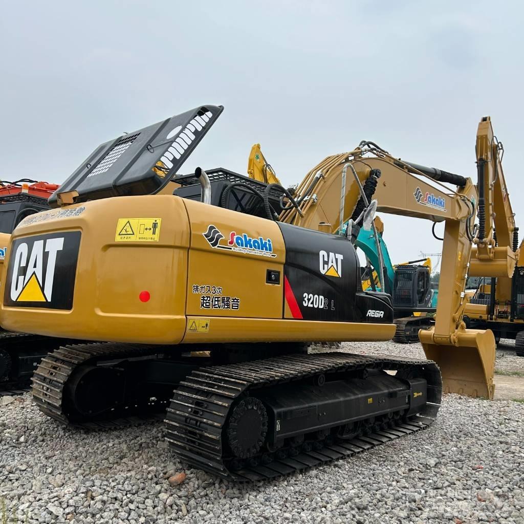 CAT 320D2L Bageri gusjeničari