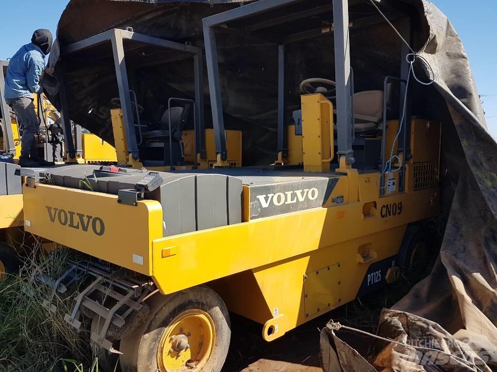 Volvo PT 125 Gumeni valjci na kotačima