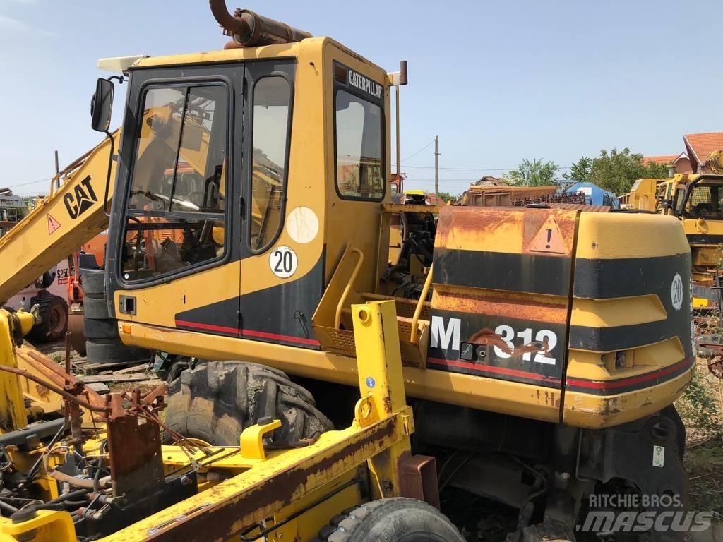 CAT M 312 FOR PARTS Bageri na kotačima
