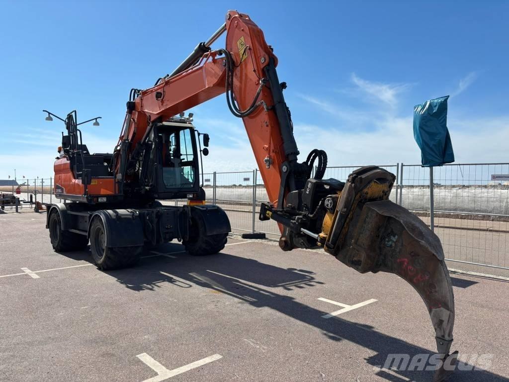 Doosan DX 160 W Bageri na kotačima