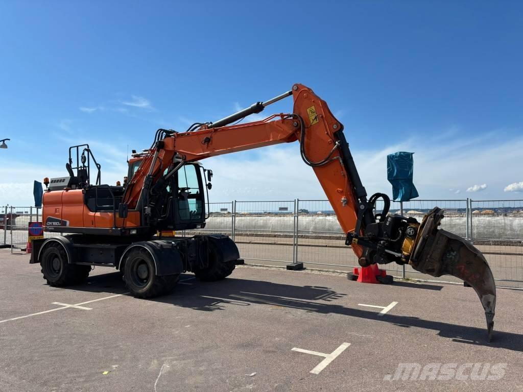 Doosan DX 160 W Bageri na kotačima
