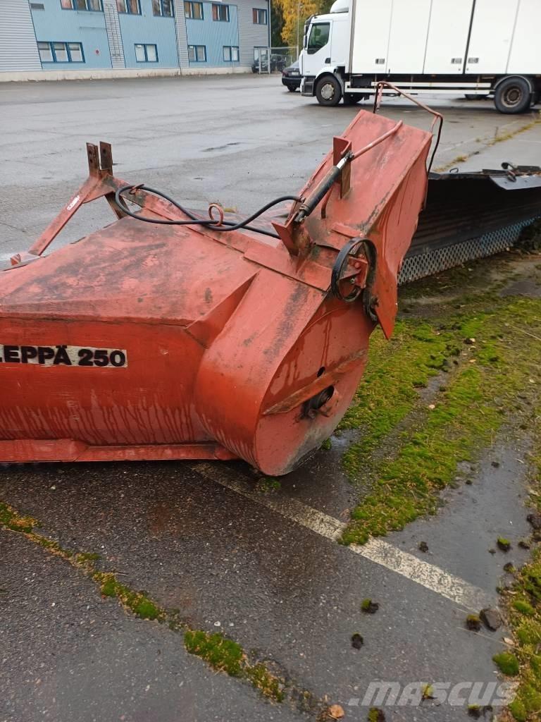 Leppä Leppä 250 Sniježne freze