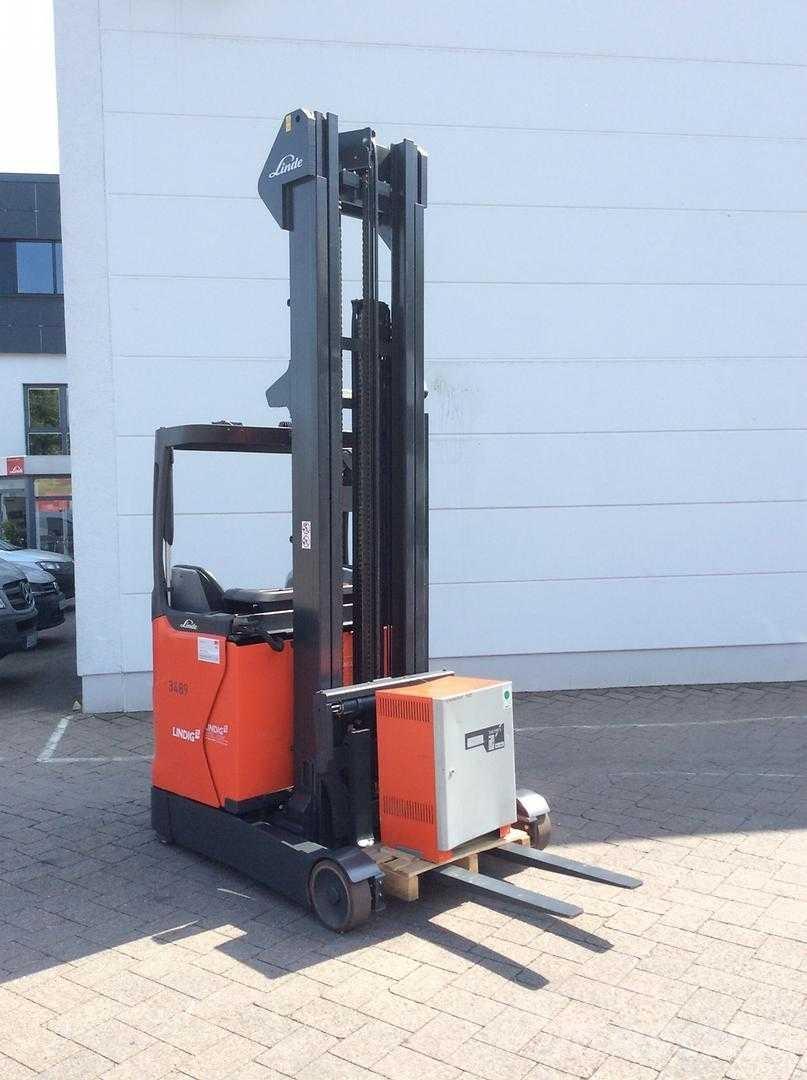 Linde R14 Viličari sa pomičnim stupom