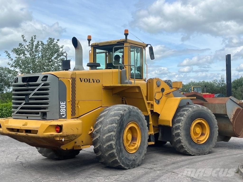 Volvo L 180 E Utovarivači na kotačima