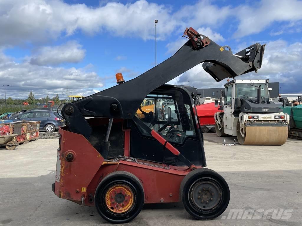 JCB R260 Skid steer mini utovarivači