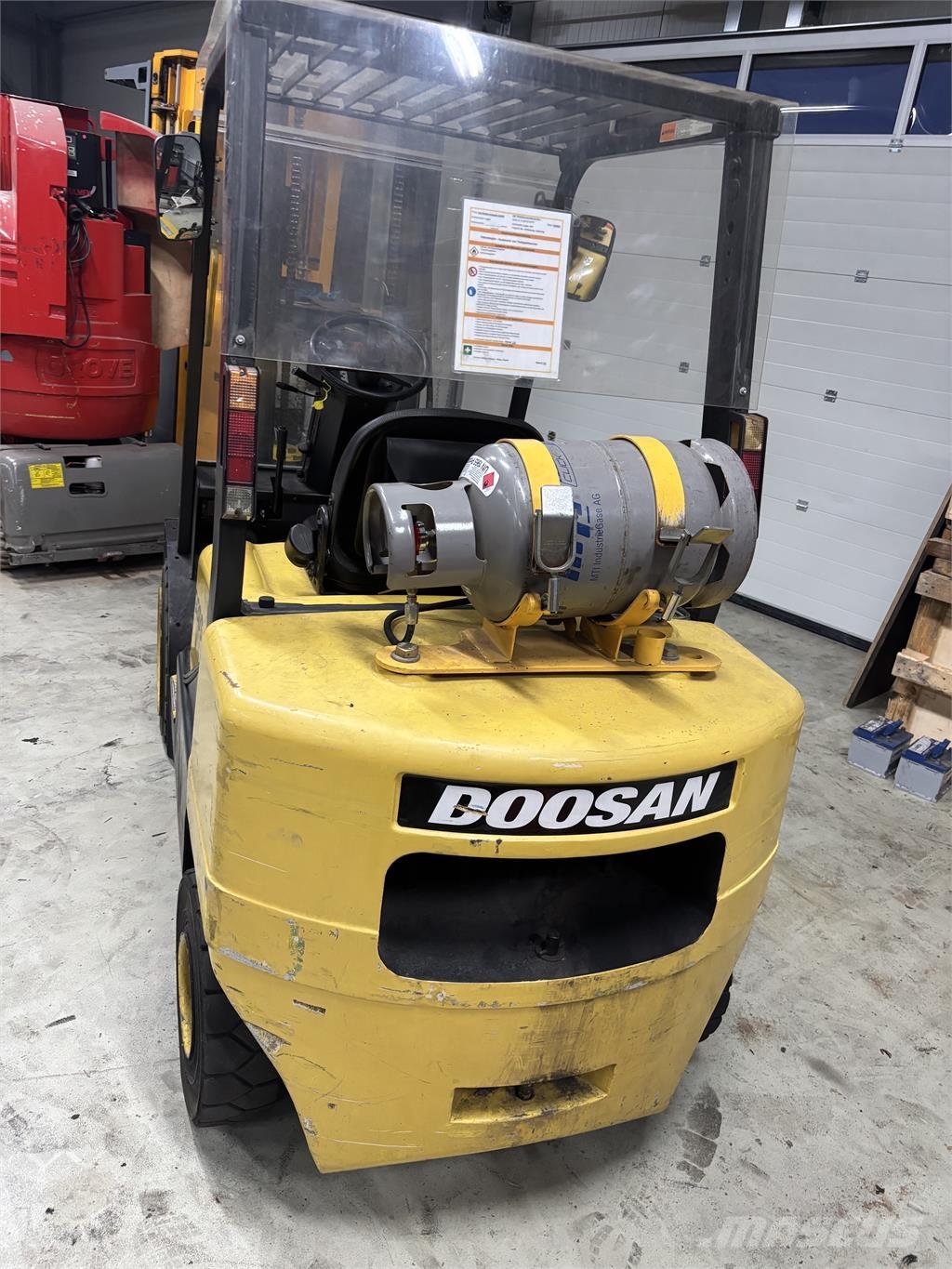 Doosan G30 Plinski viličari