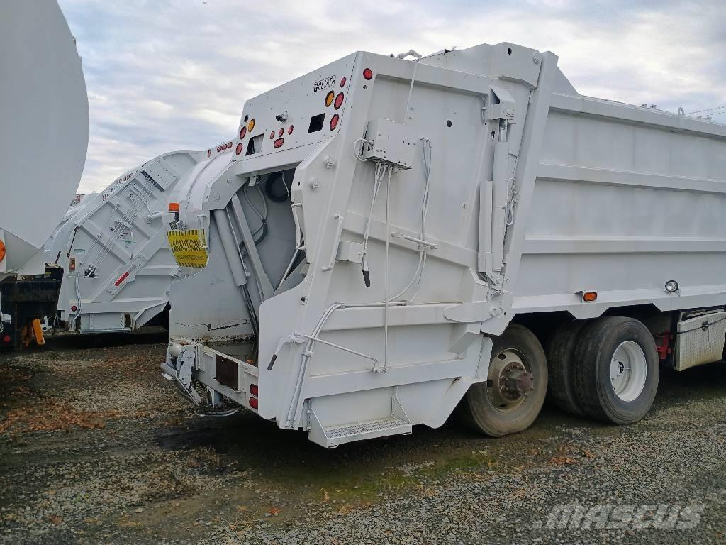 Mack MRU Kamioni za otpad