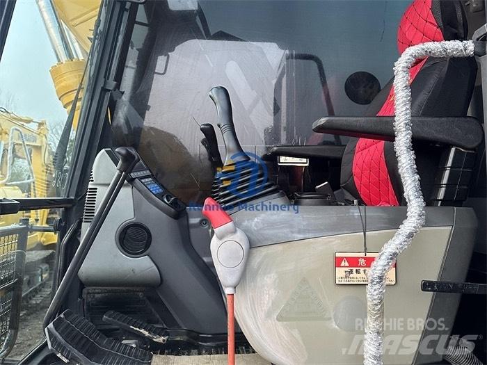 Komatsu PC 120-8 Bageri gusjeničari