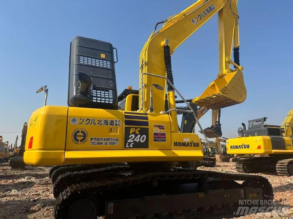 Komatsu PC 240 Bageri gusjeničari