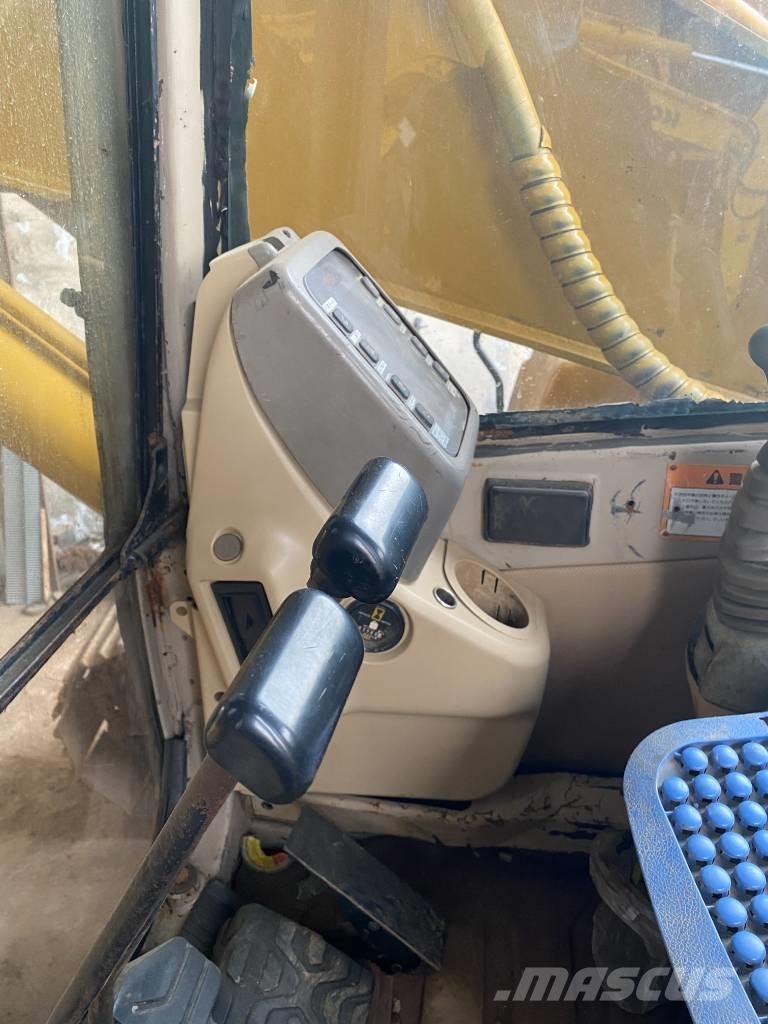 CAT 320 B Bageri gusjeničari