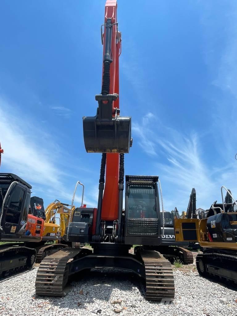 Hitachi ZX 240 Bageri gusjeničari