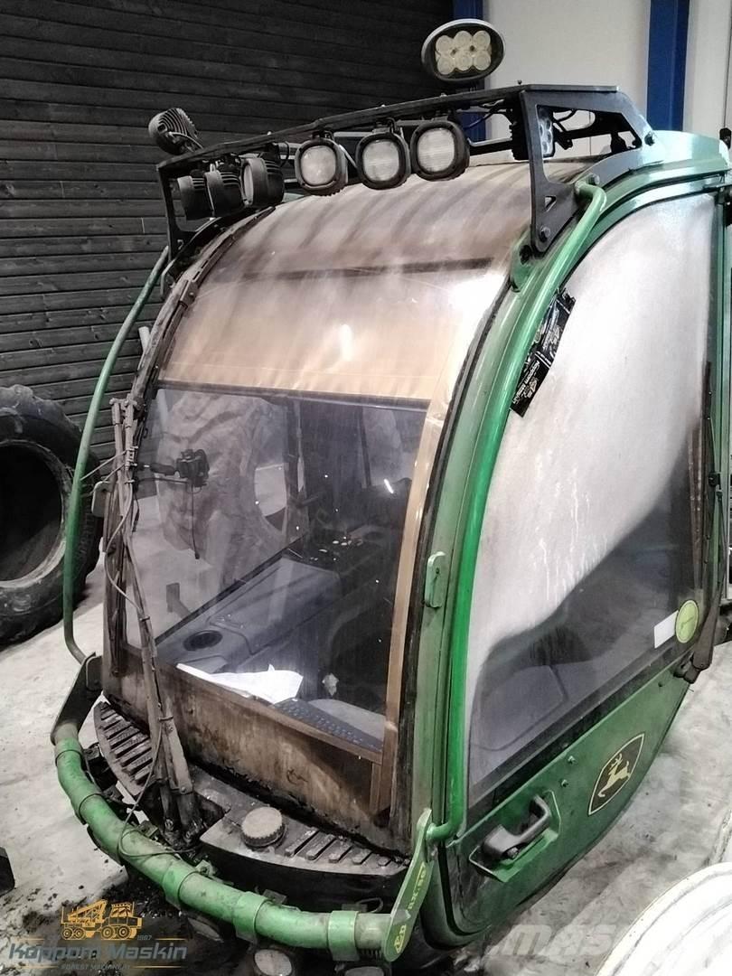 John Deere 1470g Kabine i unutrašnjost