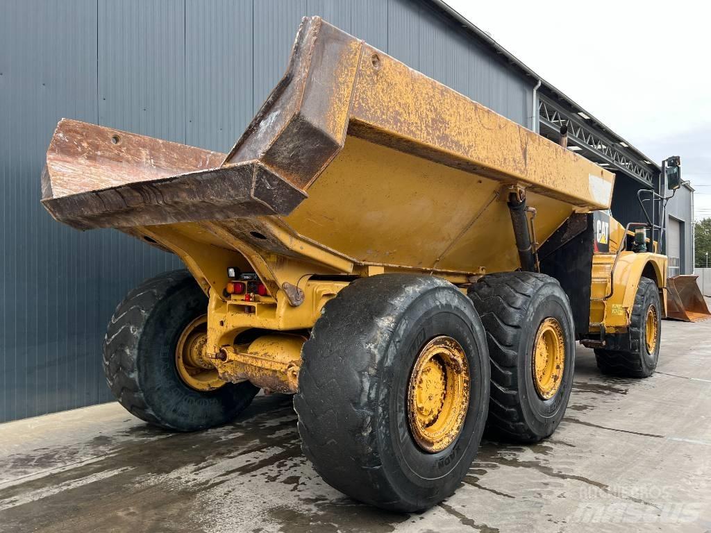 CAT 735B Zglobni demperi