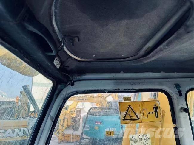 Sumitomo 200 Bageri gusjeničari