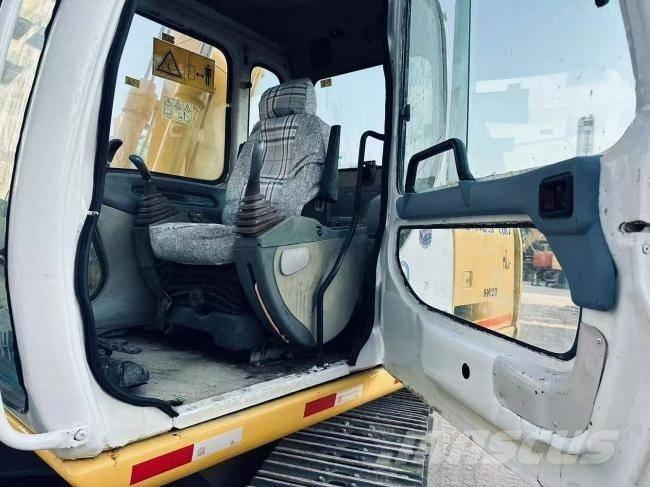 Sumitomo 200 Bageri gusjeničari