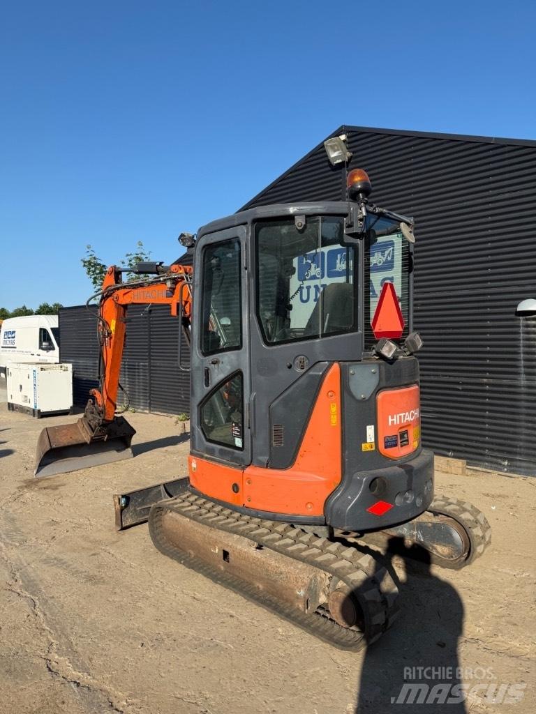 Hitachi ZX 33 Bageri gusjeničari