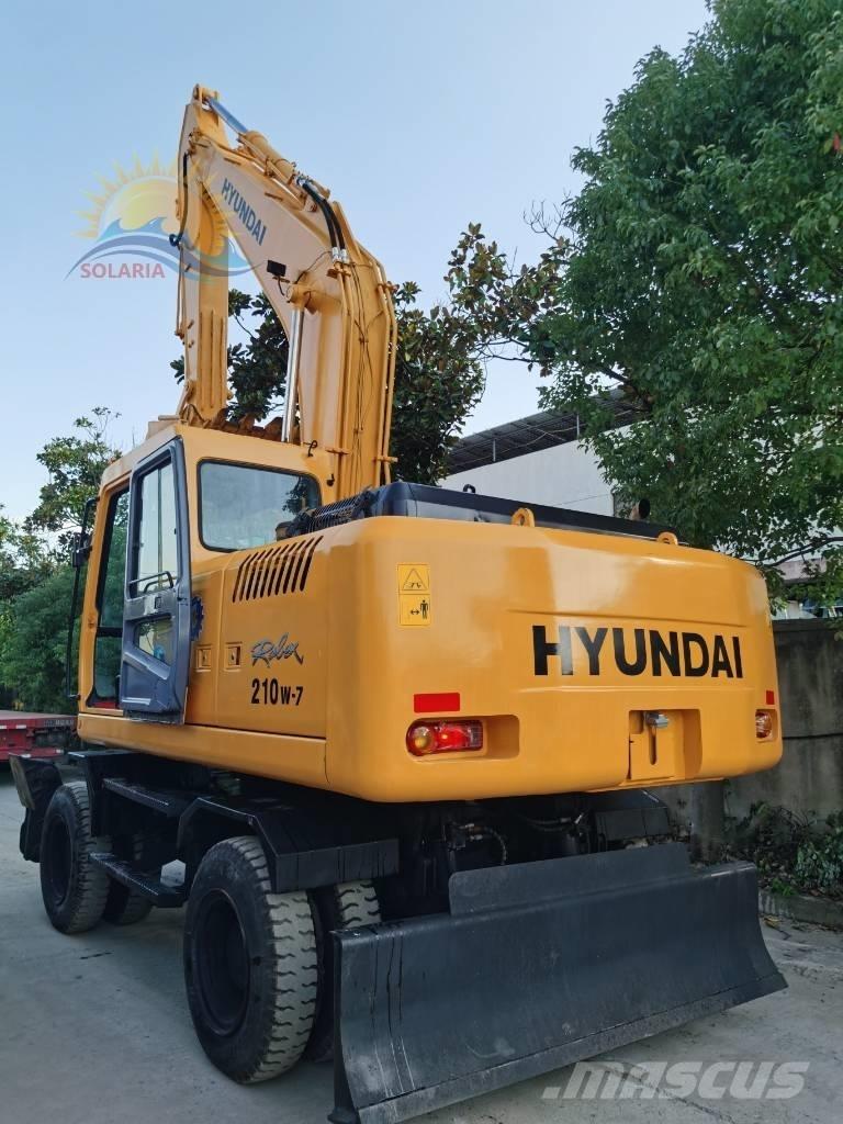 Hyundai robex 210w-7 Bageri na kotačima