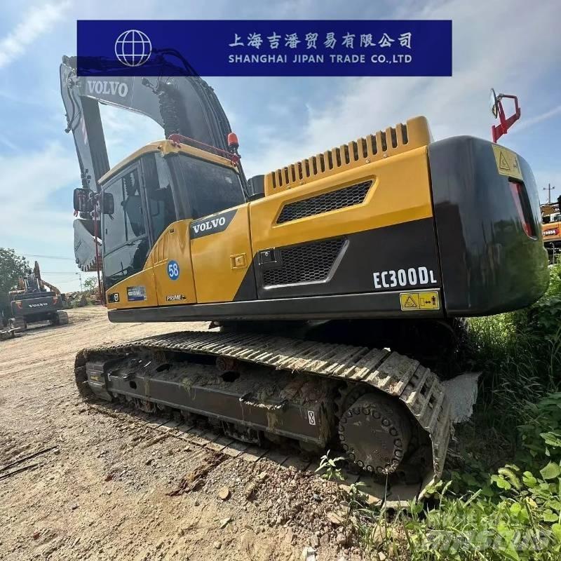 Volvo EC 300 Bageri gusjeničari