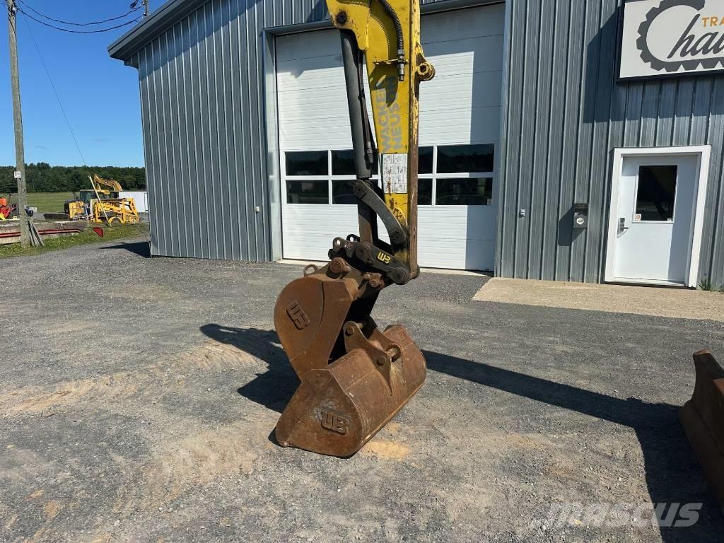 Wacker Neuson 8003 Bageri gusjeničari