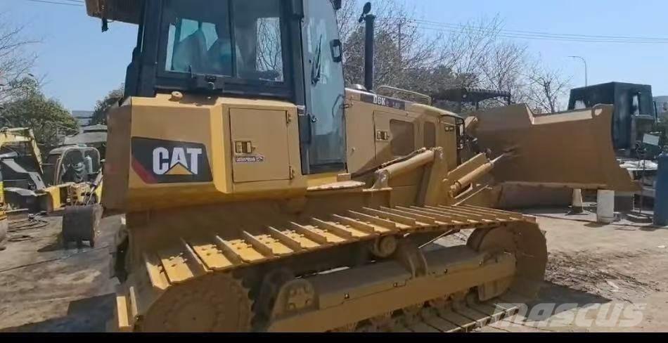 CAT D 6 K XLP Buldožeri gusjeničari