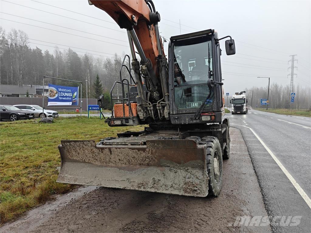 Doosan DX 210 W-7 Bageri na kotačima
