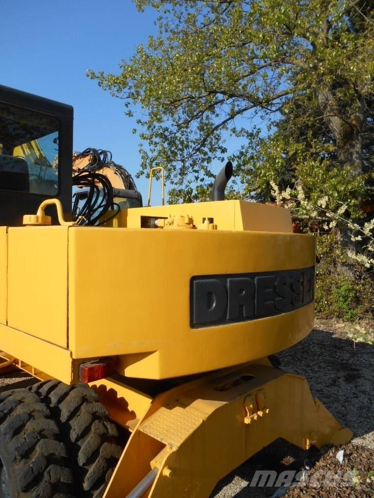 Furukawa 625E Bageri na kotačima