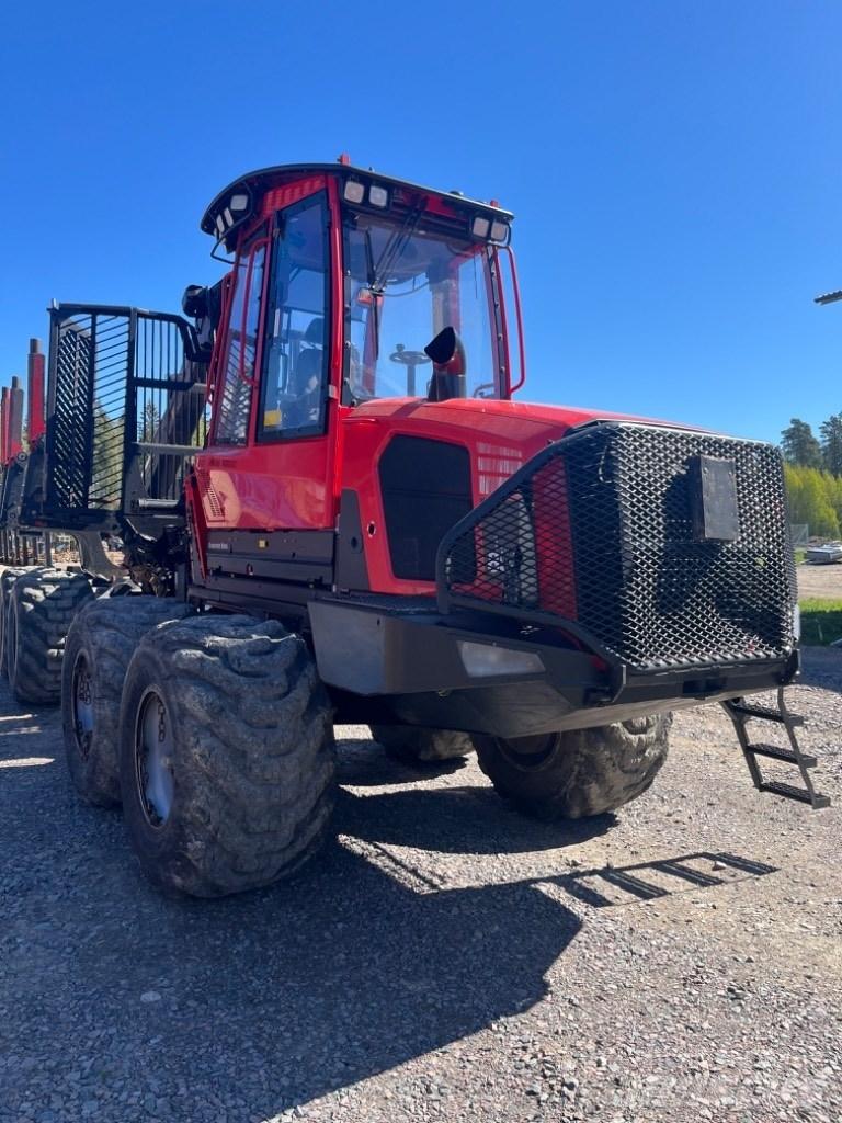 Komatsu 855 Forvarderi