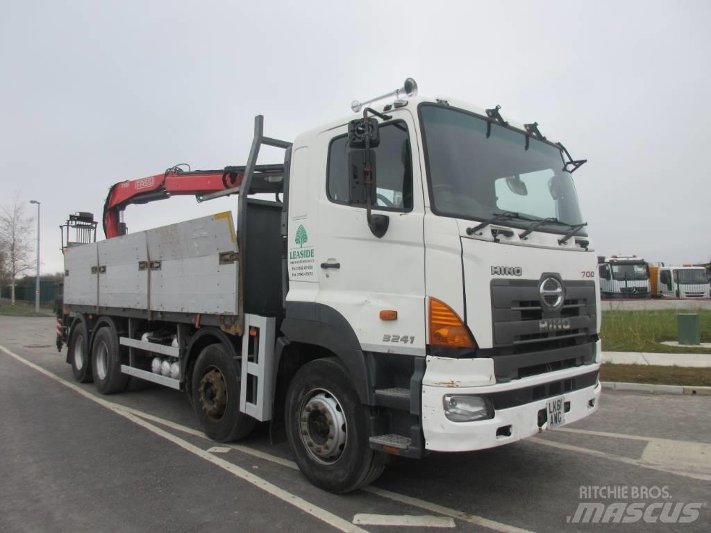 Hino 700 Kamioni sa kranom
