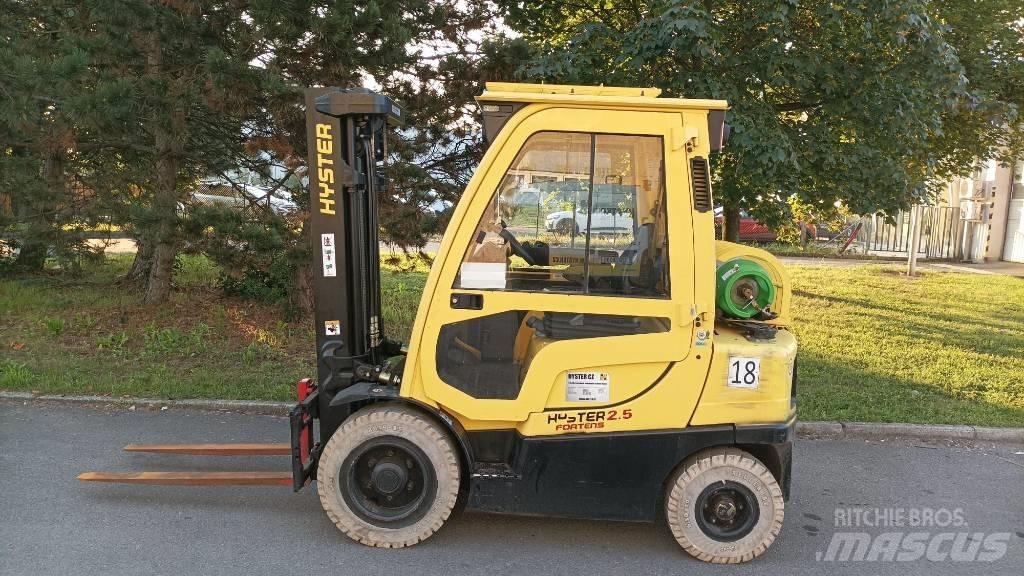 Hyster H2.5FT Plinski viličari