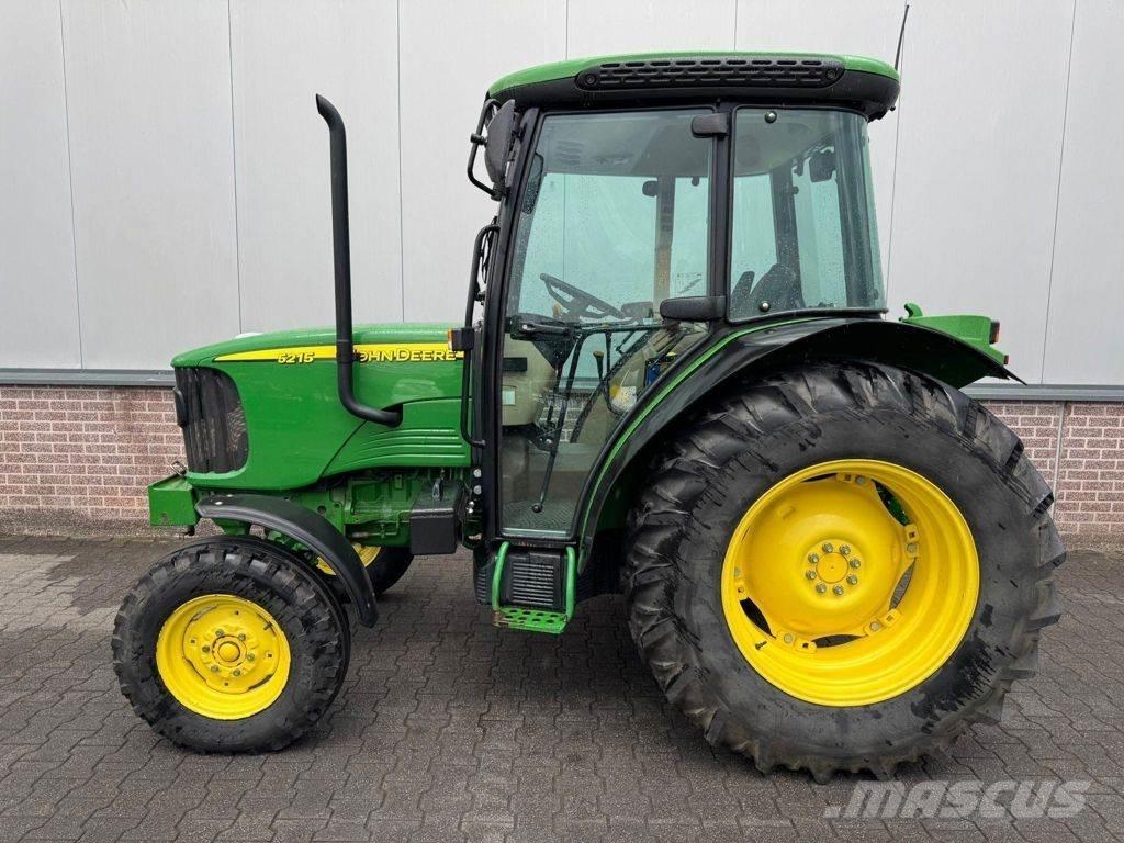 John Deere 5215 Posipači soli i pijeska