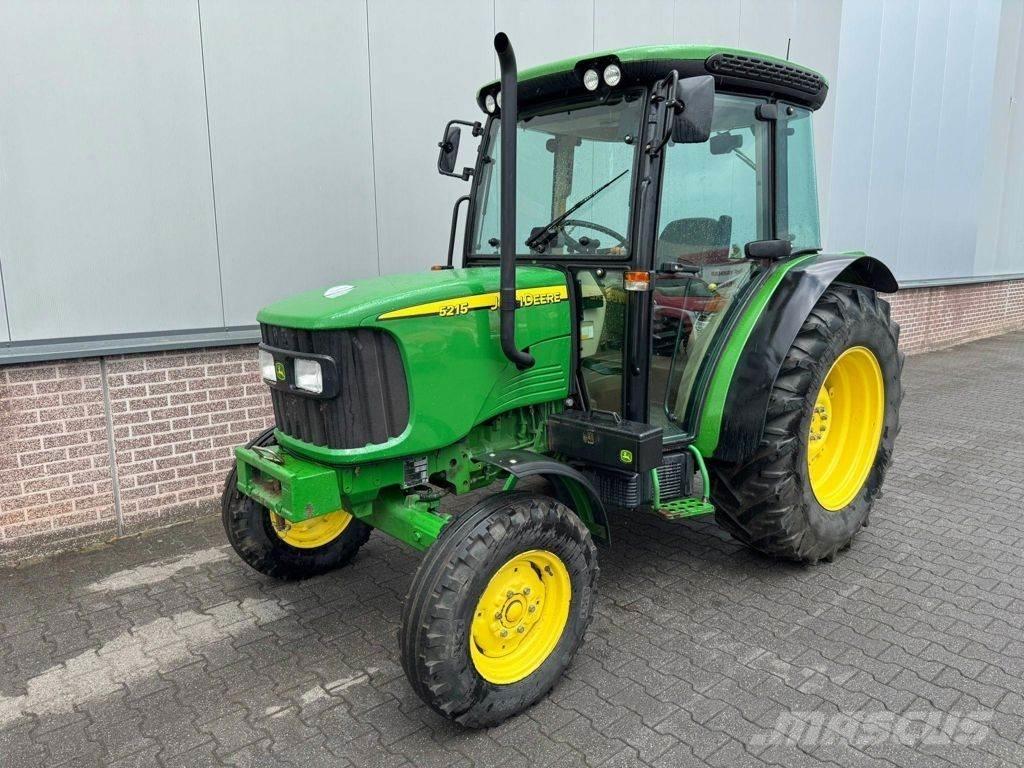 John Deere 5215 Posipači soli i pijeska