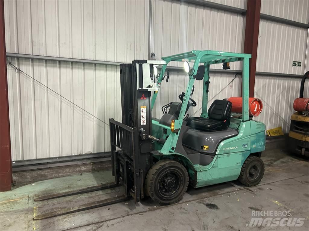 Mitsubishi FG25NT Plinski viličari