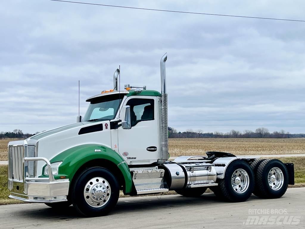 Kenworth T 880 Traktorske jedinice