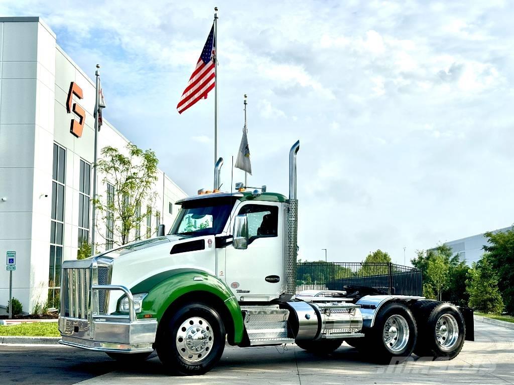 Kenworth T 880 Traktorske jedinice
