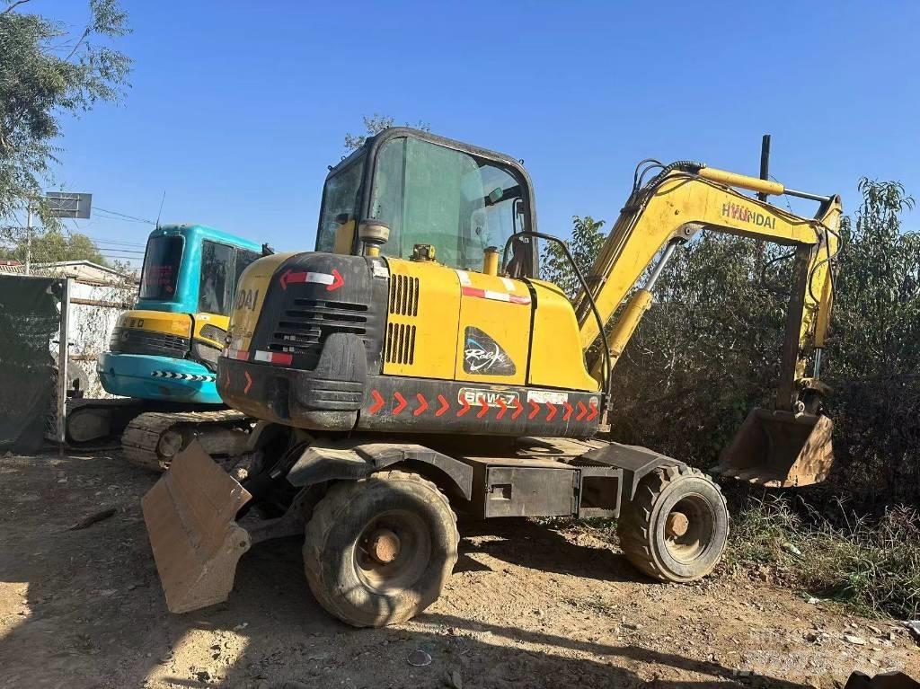 Hyundai R60W-7 Bageri gusjeničari