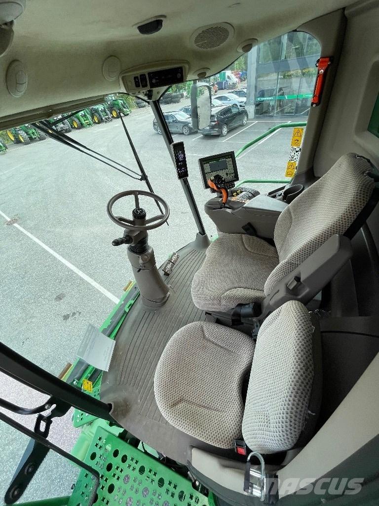 John Deere T670 i Kombajni