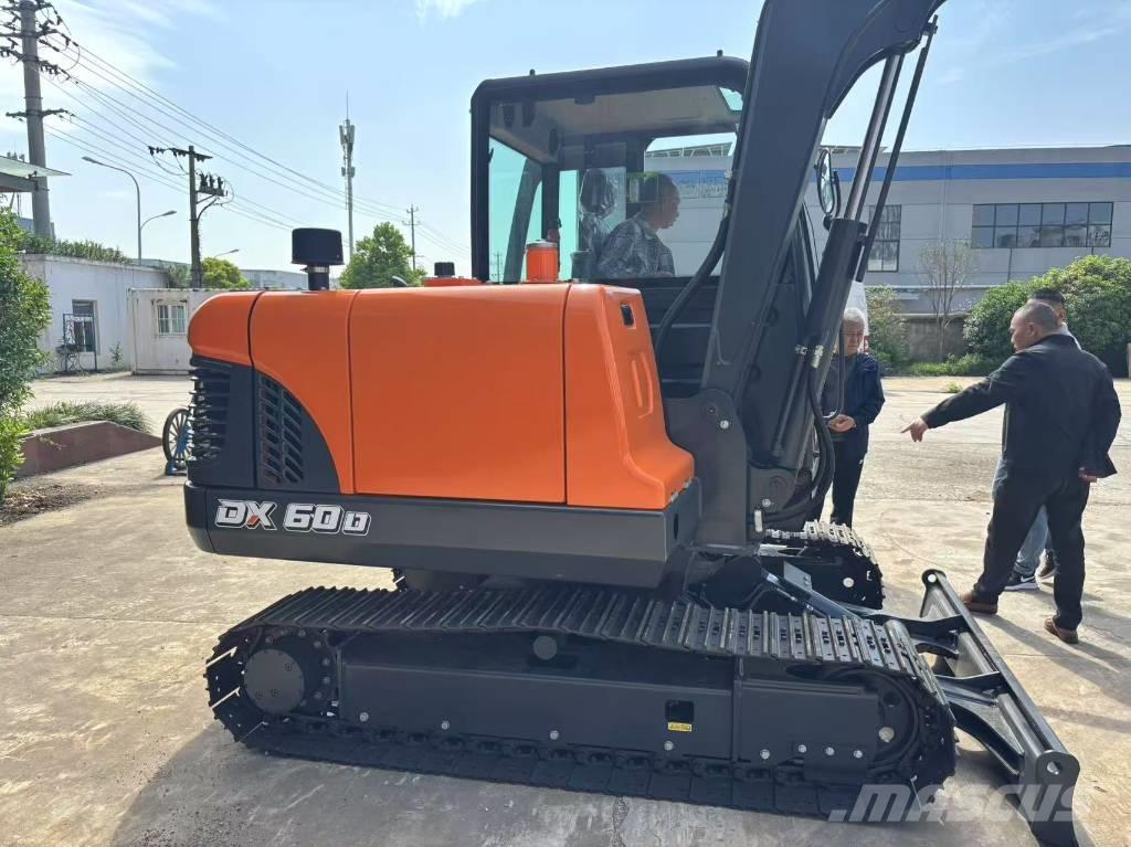 Doosan DX60 Bageri gusjeničari