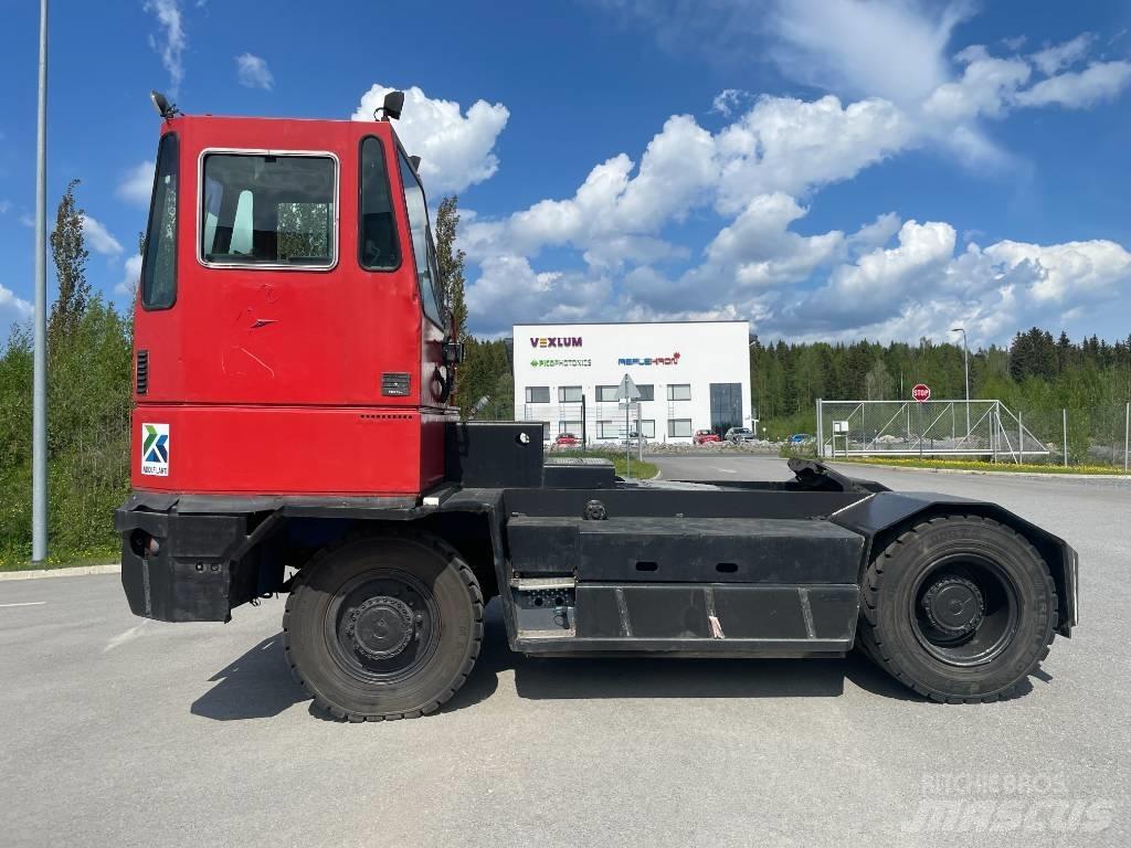 Kalmar TRX252 Vučna vozila