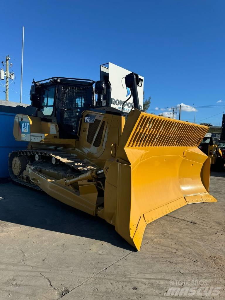 CAT D 7 E LGP Buldožeri gusjeničari