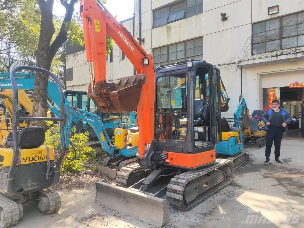 Hitachi ZX 30 U Mini bageri <7t