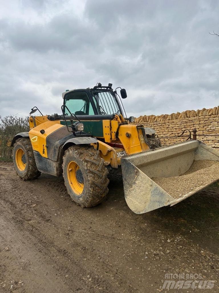 JCB 535-95 Bageri gusjeničari