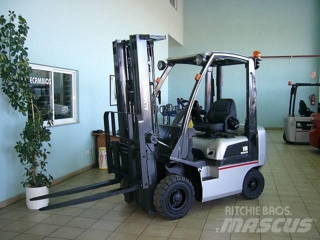 Nissan Y1D18 Dizelski viličari