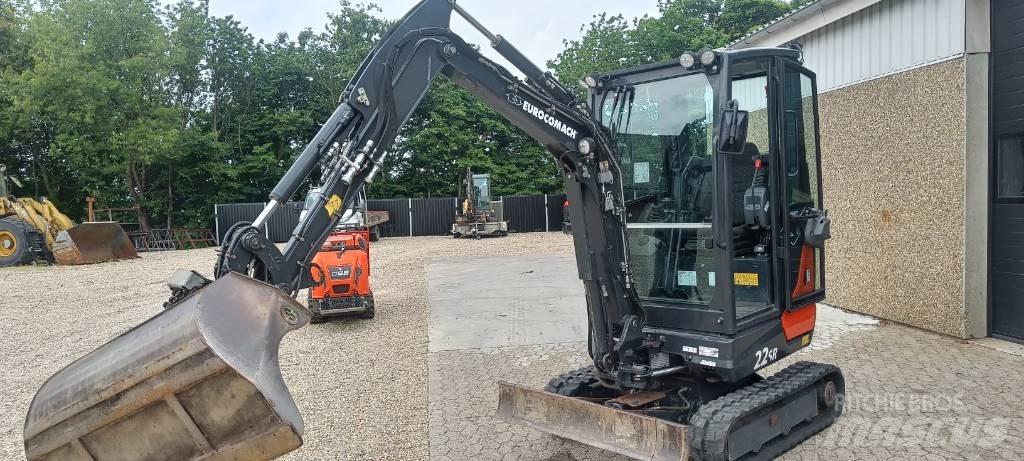 Eurocomach 22SR Mini bageri <7t
