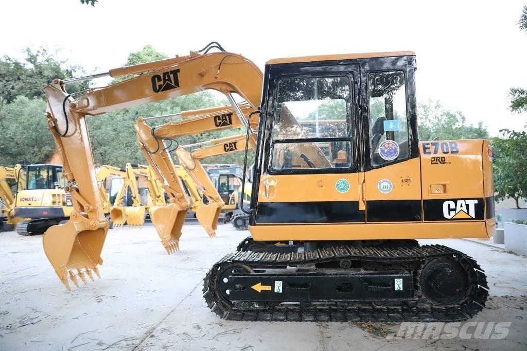 CAT E 70 B Mini bageri <7t
