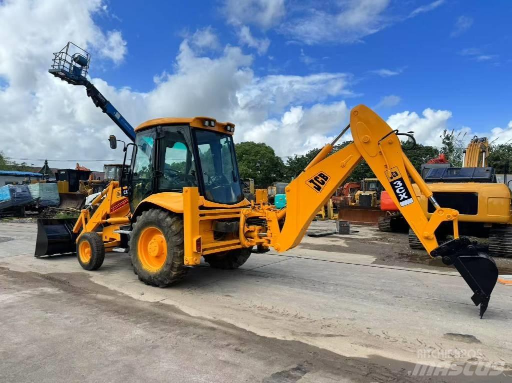 JCB 3 CX Utovarni rovokopači