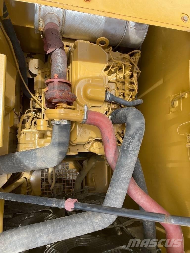 CAT 320 GC Midi bageri 7t – 12t