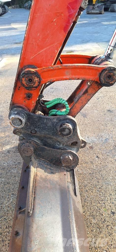 Kubota KX 080-4 Midi bageri 7t – 12t